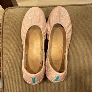 Tieks Ballet Flats in Patent Blush